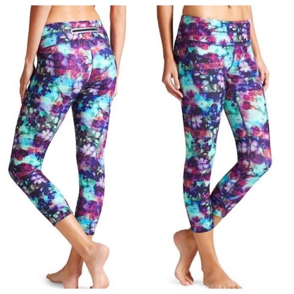 ✅ Athleta Floral Fade Sonar Capri Leggings Size XS
